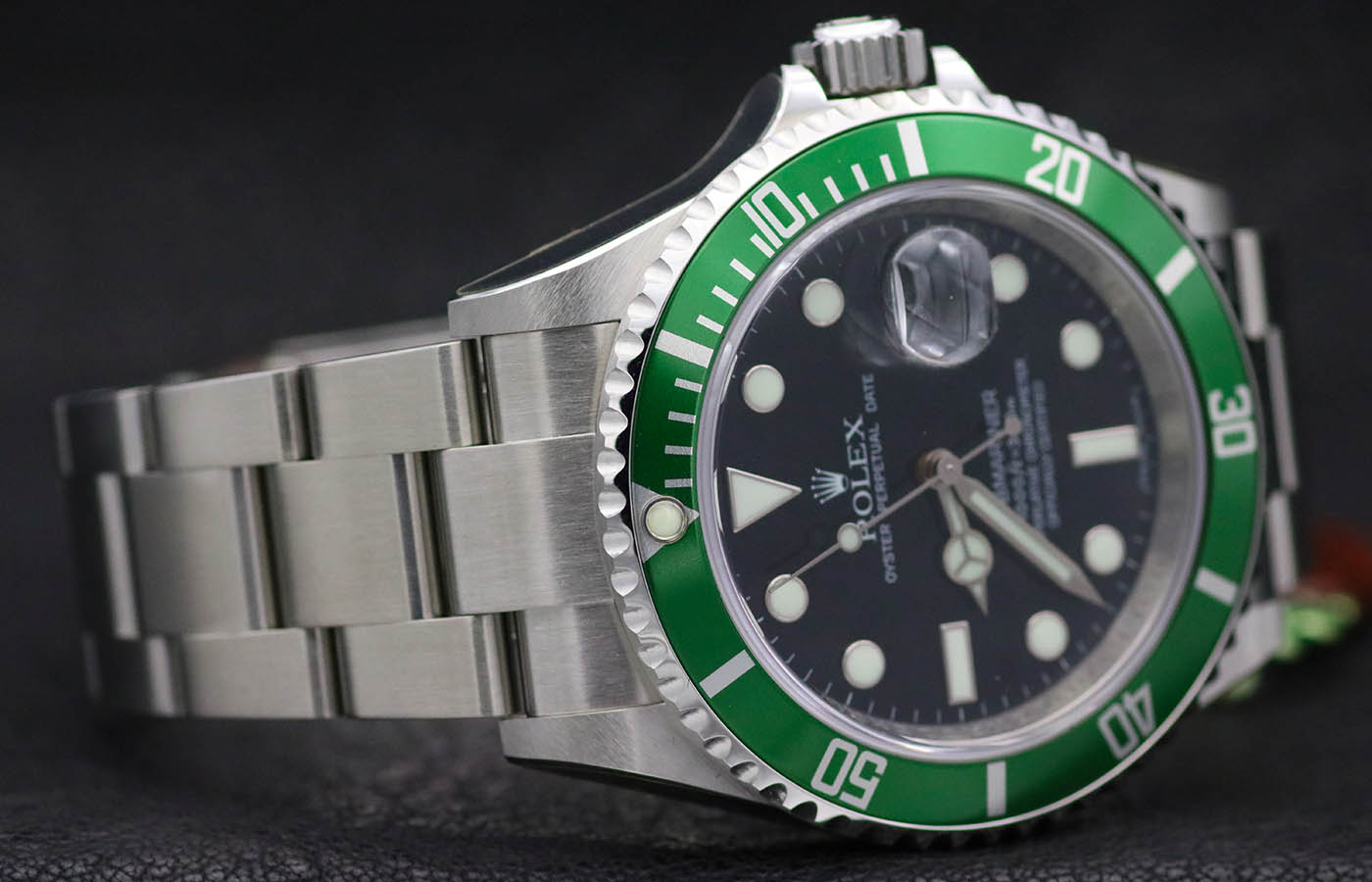 Rolex Submariner 16610LV NOS